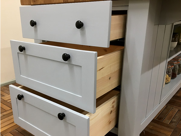 freestanding kitchen island with 3 pull-out drawers